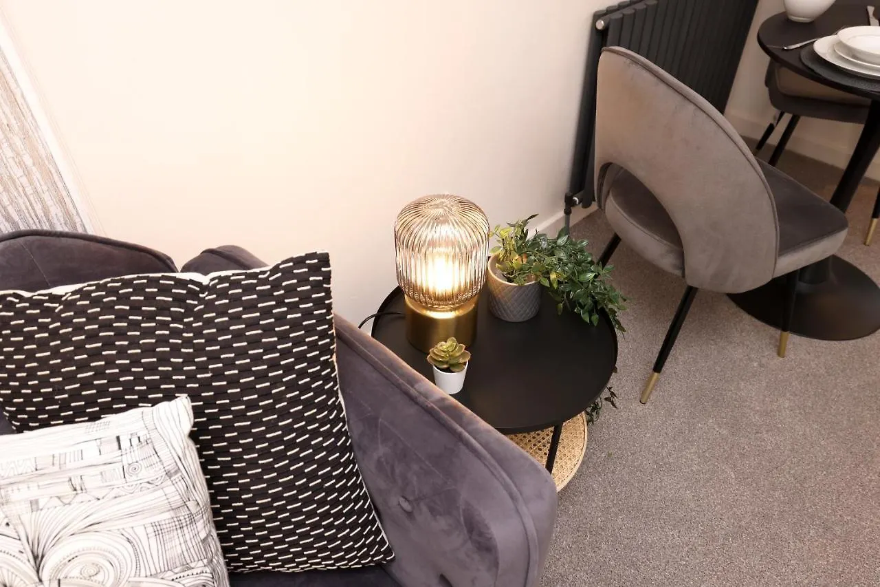 Joivy Modern 1 Bed Flat In West End, Close To Princes Gardens Edimburgo Apartamento