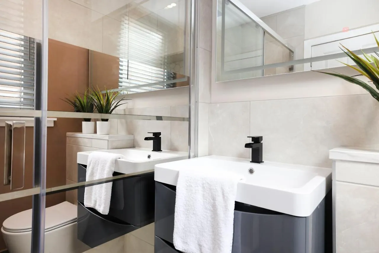 Joivy Modern 1 Bed Flat In West End, Close To Princes Gardens Edimburgo Reino Unido