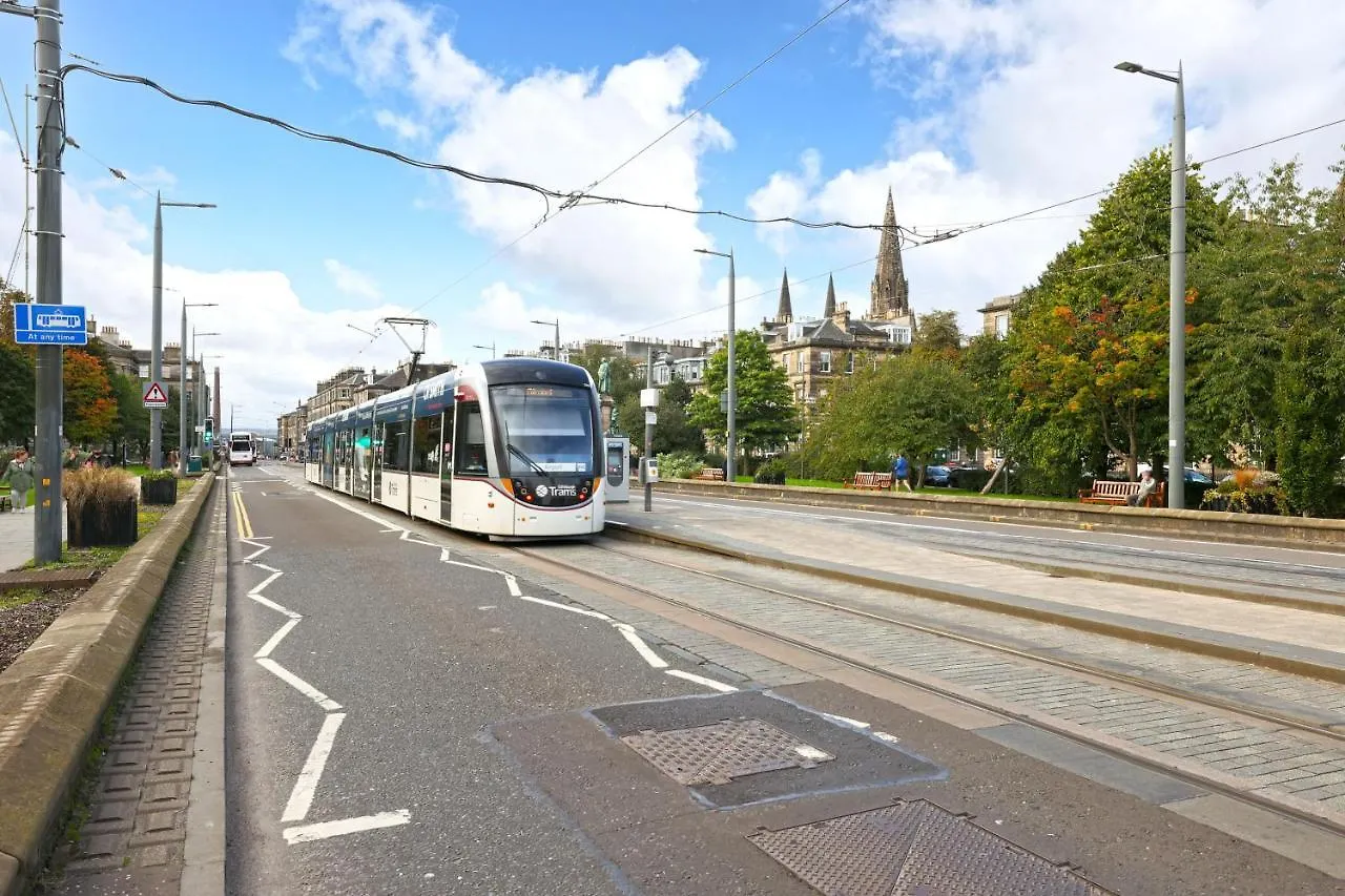 Apartamento Joivy Modern 1 Bed Flat In West End, Close To Princes Gardens Edimburgo