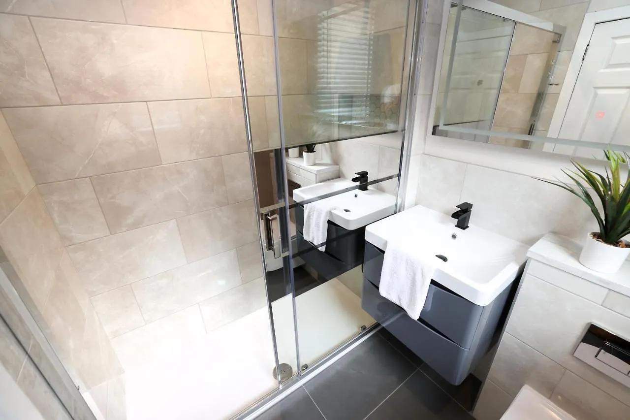 Joivy Modern 1 Bed Flat In West End, Close To Princes Gardens Edimburgo Apartamento
